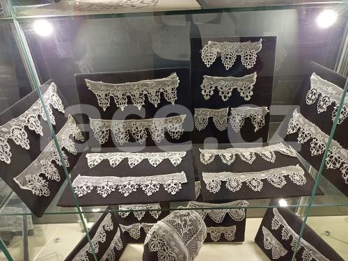 Ručně paličkovaná krajka, Dana Mihulková, lace.cz