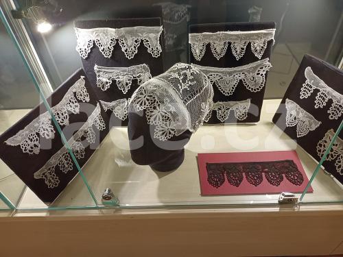 Ručně paličkovaná krajka, Dana Mihulková, lace.cz