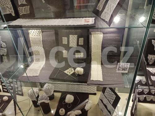 Ručně paličkovaná krajka, Dana Mihulková, lace.cz