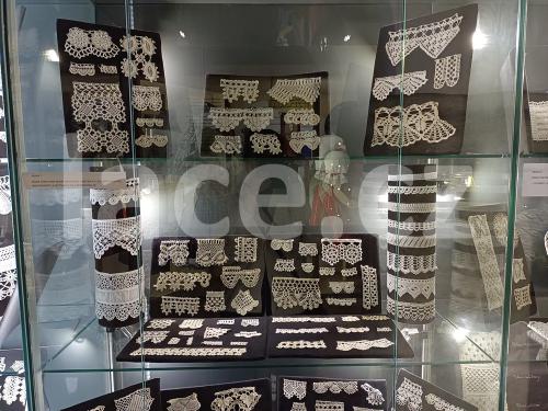 Ručně paličkovaná krajka, Dana Mihulková, lace.cz
