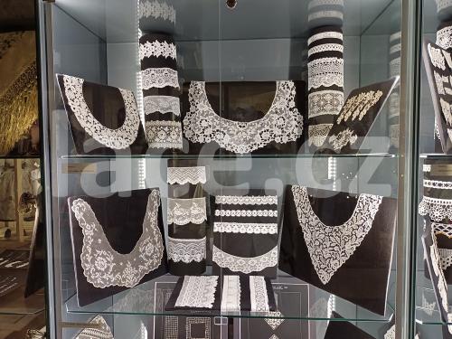 Ručně paličkovaná krajka, Dana Mihulková, lace.cz