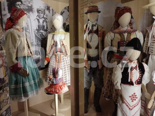 Ručně paličkovaná krajka, Dana Mihulková, lace.cz