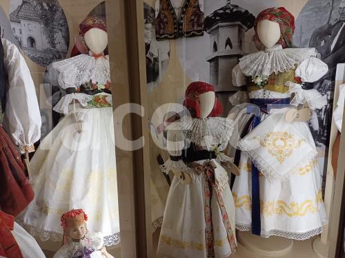 Ručně paličkovaná krajka, Dana Mihulková, lace.cz