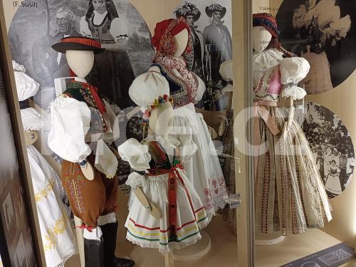 Ručně paličkovaná krajka, Dana Mihulková, lace.cz