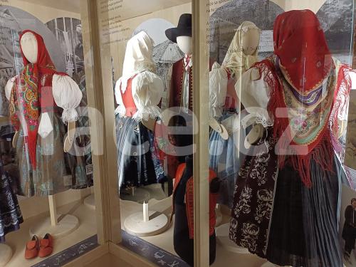 Ručně paličkovaná krajka, Dana Mihulková, lace.cz