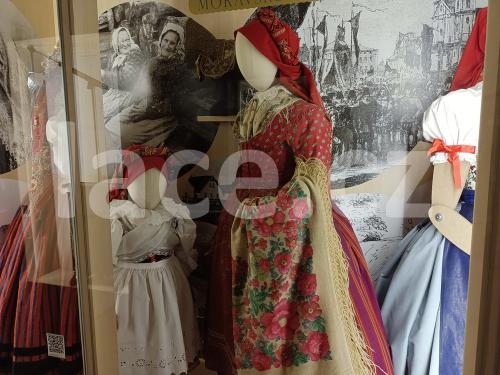 Ručně paličkovaná krajka, Dana Mihulková, lace.cz