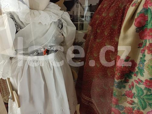 Ručně paličkovaná krajka, Dana Mihulková, lace.cz