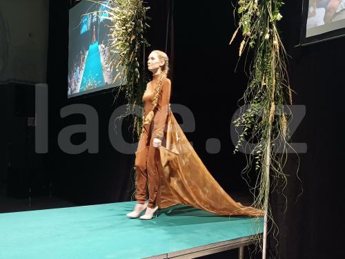 Ručně paličkovaná krajka, Dana Mihulková, lace.cz