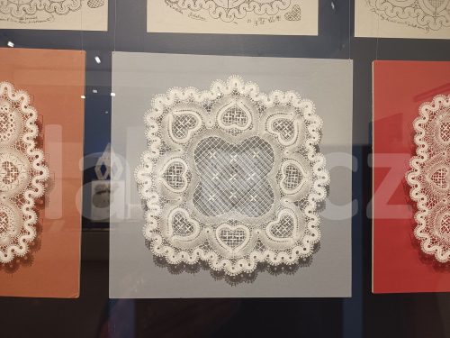 Ručně paličkovaná krajka, Dana Mihulková, lace.cz