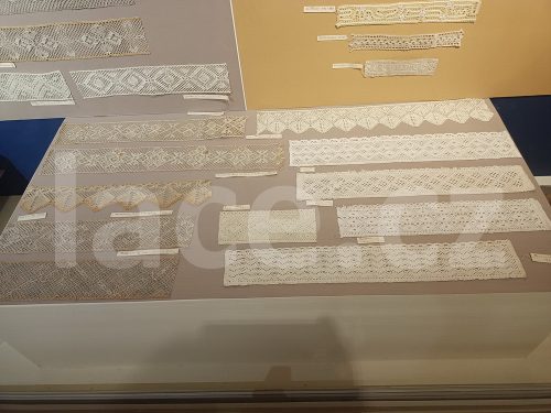 Ručně paličkovaná krajka, Dana Mihulková, lace.cz