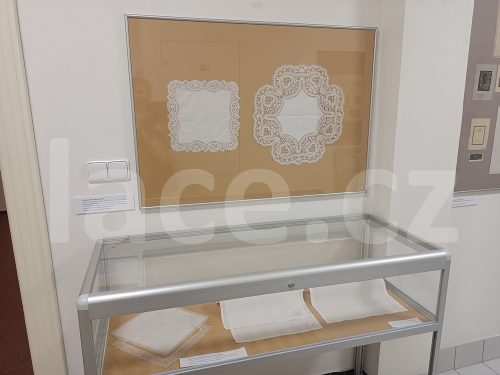 Ručně paličkovaná krajka, Dana Mihulková, lace.cz