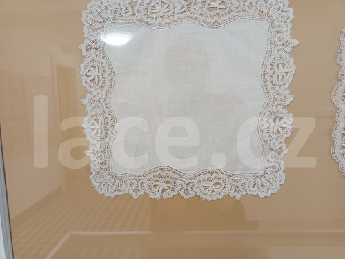 Ručně paličkovaná krajka, Dana Mihulková, lace.cz