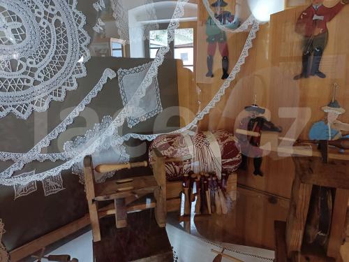 Ručně paličkovaná krajka, Dana Mihulková, lace.cz