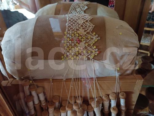 Ručně paličkovaná krajka, Dana Mihulková, lace.cz