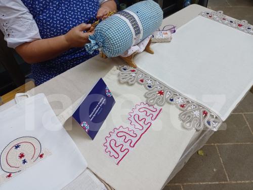 Ručně paličkovaná krajka, Dana Mihulková, lace.cz