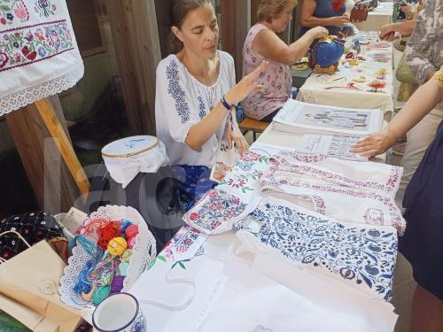 Ručně paličkovaná krajka, Dana Mihulková, lace.cz