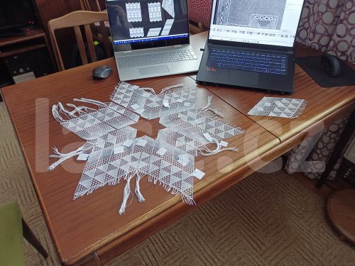 Ručně paličkovaná krajka, Dana Mihulková, lace.cz