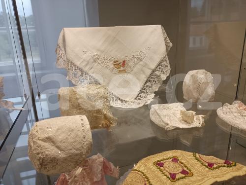 Ručně paličkovaná krajka, Dana Mihulková, lace.cz