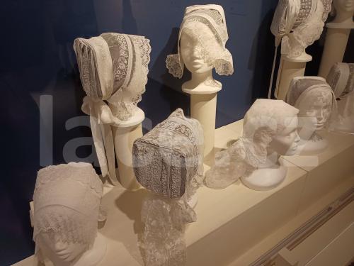 Ručně paličkovaná krajka, Dana Mihulková, lace.cz