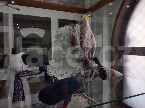 Ručně paličkovaná krajka, Dana Mihulková, lace.cz