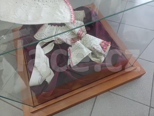 Ručně paličkovaná krajka, Dana Mihulková, lace.cz