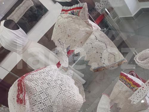 Ručně paličkovaná krajka, Dana Mihulková, lace.cz