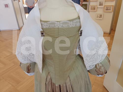 Ručně paličkovaná krajka, Dana Mihulková, lace.cz