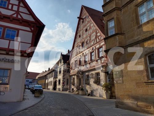 Ručně paličkovaná krajka, Dana Mihulková, lace.cz