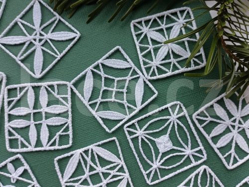 Ručně paličkovaná krajka, Dana Mihulková, lace.cz